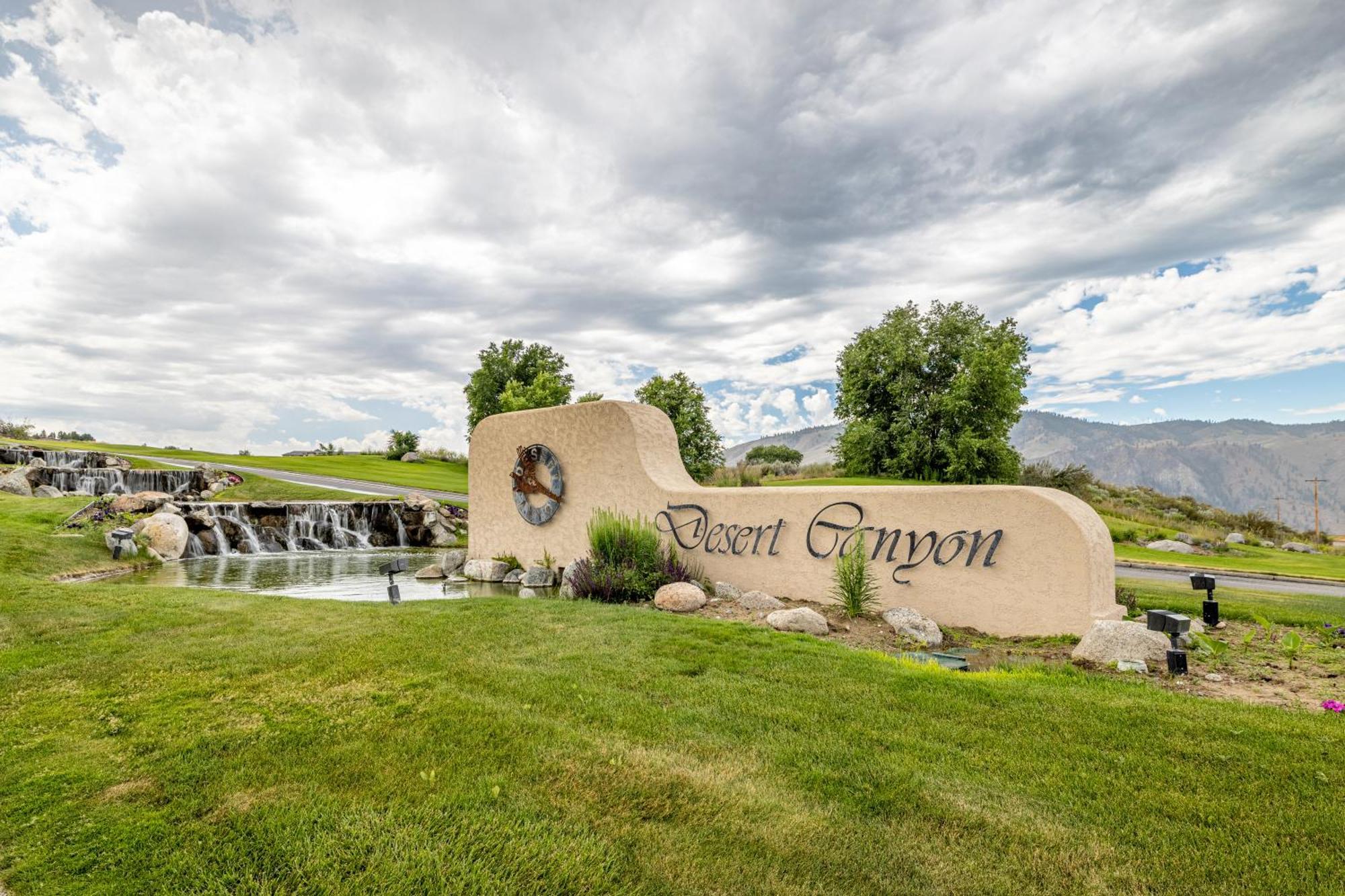 Desert Canyon Golf Resort Orondo 외부 사진